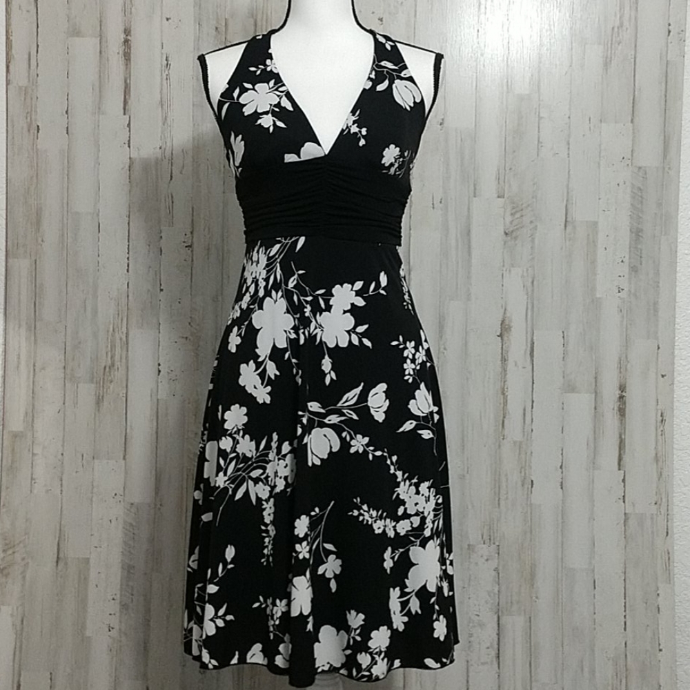 Speechless Black & White Floral Halter Dress